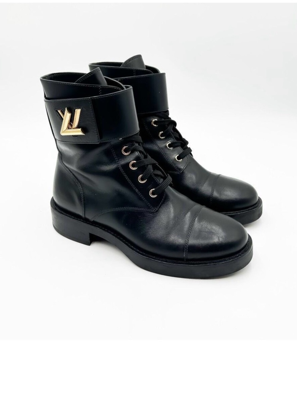 Authentic Louis Vuitton Wonderland Ranger Boot - Picture 3 of 8